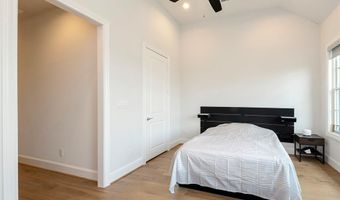 4094 Runyon Rd, Addison, TX 75001