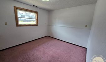 309 W Kewanee Ave, Baker, MT 59313