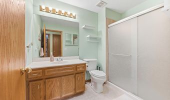 14118 Essex Ln, Apple Valley, MN 55124