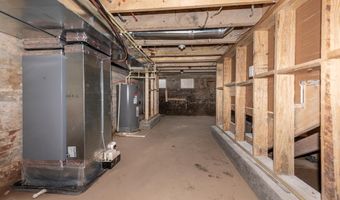 1005 N MOUNT St, Baltimore, MD 21217