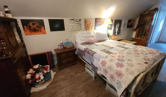 748 Puckett Rd, Anderson, MO 64831