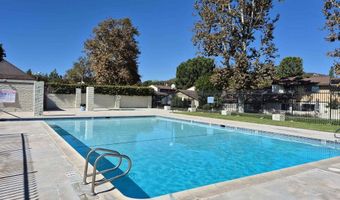 228 Crestview Gln, Escondido, CA 92026