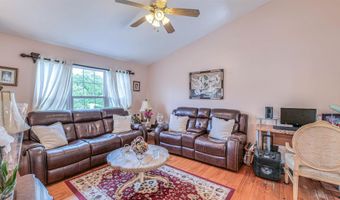 921 Navajo Ave, Absecon, NJ 08201