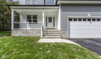 70 Seurat St, Barnegat, NJ 08005