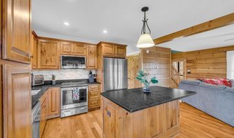 928 Hawkins, Homer, GA 30547