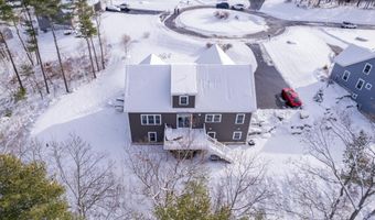 22 Sunrise Cir, Auburn, NH 03032