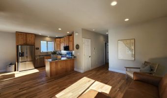 891 NE DIVISION Ave, Bandon, OR 97411