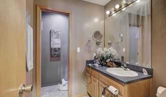 129 Riverview Dr, Anderson, MO 64831