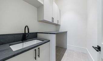 2983 Habersham Ct NW, Atlanta, GA 30305