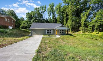 611 Fernwood Dr, Albemarle, NC 28001