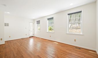 5520 WESTBARD Ave, Bethesda, MD 20816