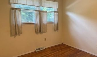 5203 Black Oak Rd, Alton, IL 62002