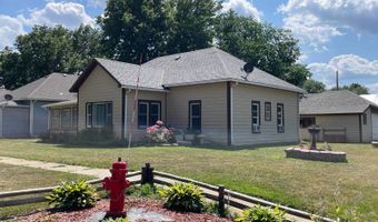 465 N Walnut St, Ainsworth, NE 69210