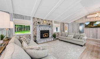 108 Tall Oak Rd, Albrightsville, PA 18210