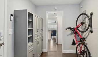 723 GUERNSEY St, Orlando, FL 32804