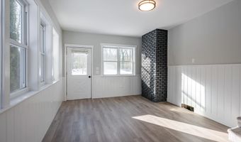 437 Chester Rd, Auburn, NH 03032