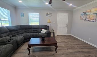 402 S Saunders St, Aransas Pass, TX 78336
