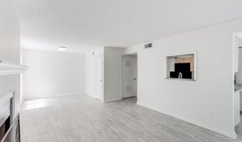 1008 Glenleaf Dr, Peachtree Corners, GA 30092