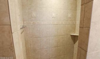 809 Houndslake Dr, Aiken, SC 29803