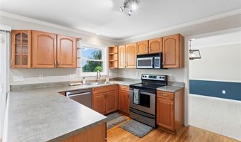 6029 Terri Lynn Dr, Affton, MO 63123