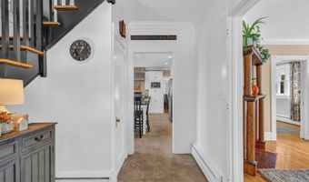 143 Maple St, Bangor, ME 04401
