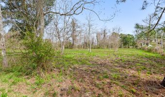 106 Engman Ave, Bay St. Louis, MS 39520