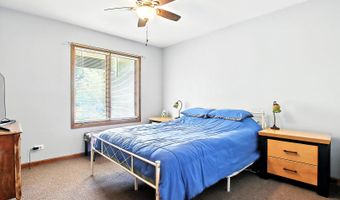 40553 N Trinity Ln, Antioch, IL 60002