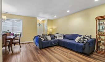 233 Perth Hill Ct, Aberdeen, NJ 07747