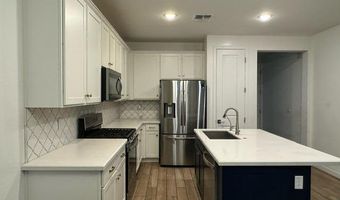 826 W GAIL Dr, Chandler, AZ 85225