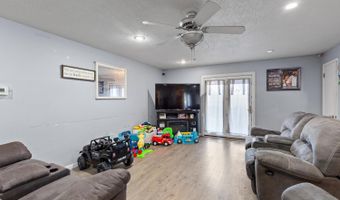 260 Renfrew Ave, Adrian, MI 49221