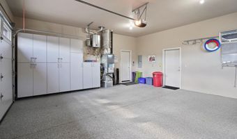 2749 NW Shields Dr, Bend, OR 97703