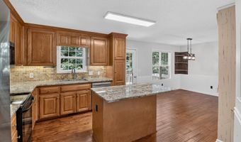 115 Nelson Ridge Dr, Ball Ground, GA 30107