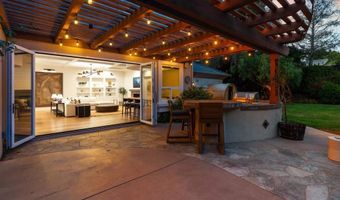 7912 Corte Penca, Carlsbad, CA 92009