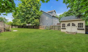 18 Middletown Ave, Atlantic Highlands, NJ 07716