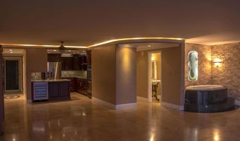 1200 N Harbor Dr 15B, Oceanside, CA 92054