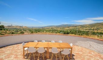 9175 Yucca Hls, Agua Dulce, CA 91390