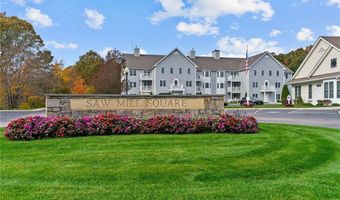 40 Saw Mill Dr 203, North Kingstown, RI 02852