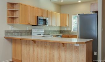 9714 W Canterbury Dr, Boise, ID 83704