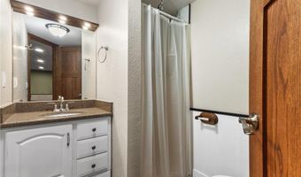 7060 145th St W, Apple Valley, MN 55124