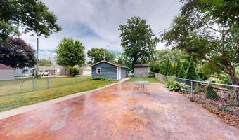 1426 Circle Dr, Albert Lea, MN 56007