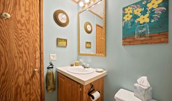 37 Circle Dr, Belmont, NH 03220