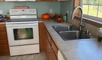 3992 MIDSTATE Rd, Felton, DE 19943