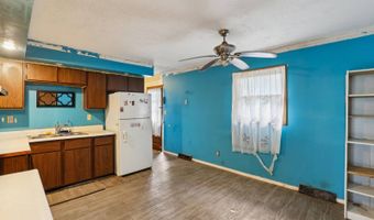 710 Field St, Altamont, IL 62411