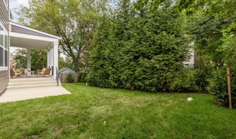 9313 LINDEN Ave, Bethesda, MD 20814