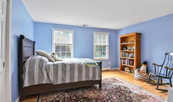 105 Watch Hl, East Greenwich, RI 02818