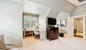 907 S Vail Ave, Arlington Heights, IL 60005