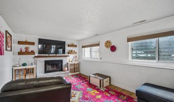 520 22nd Ave SW, Altoona, IA 50009