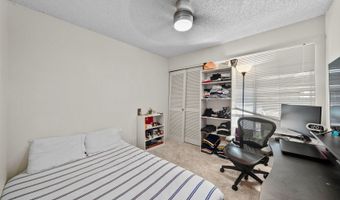 429 Mananai Pl 39U, Honolulu, HI 96818