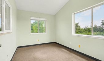 8753 Pleasant Lake Rd, Ann Arbor, MI 48103