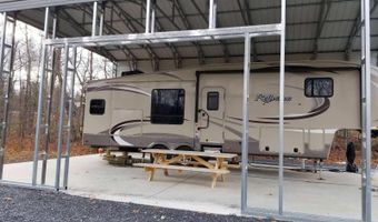 22 Monument Rd, Abbot, ME 04406